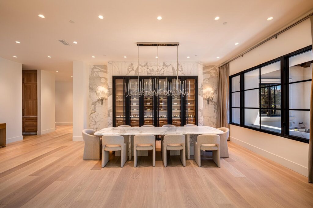 dinign room borghini marble