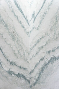 cipollino verde bookmatching