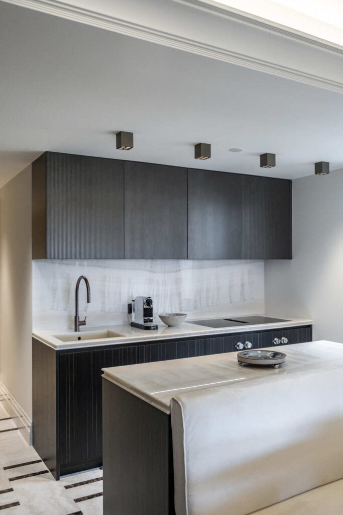 onyx ivory island and kitchen